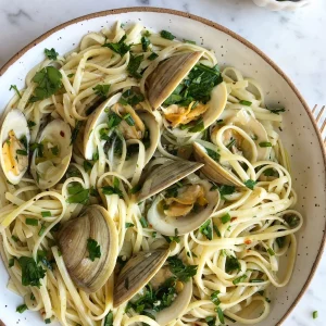 DineGlow